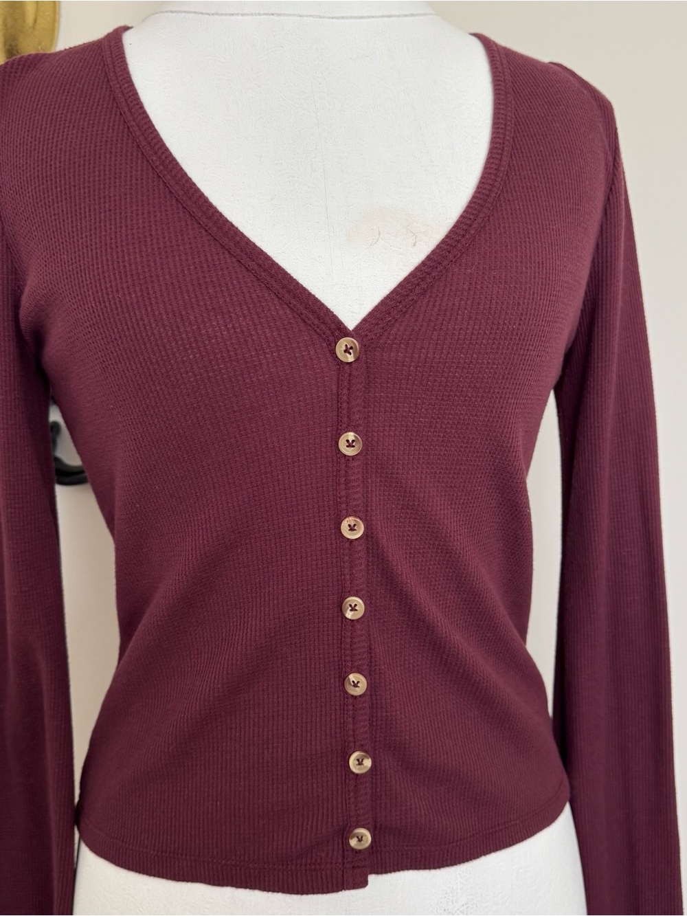Others Follow Burgundy Ribbed V-Neck Top with Buttons - Picture 4 of 8